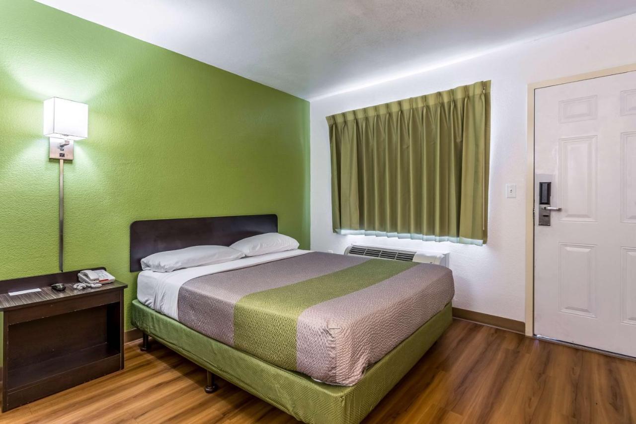 Loma Terrace Studio 6-El Paso, Tx - East מראה חיצוני תמונה